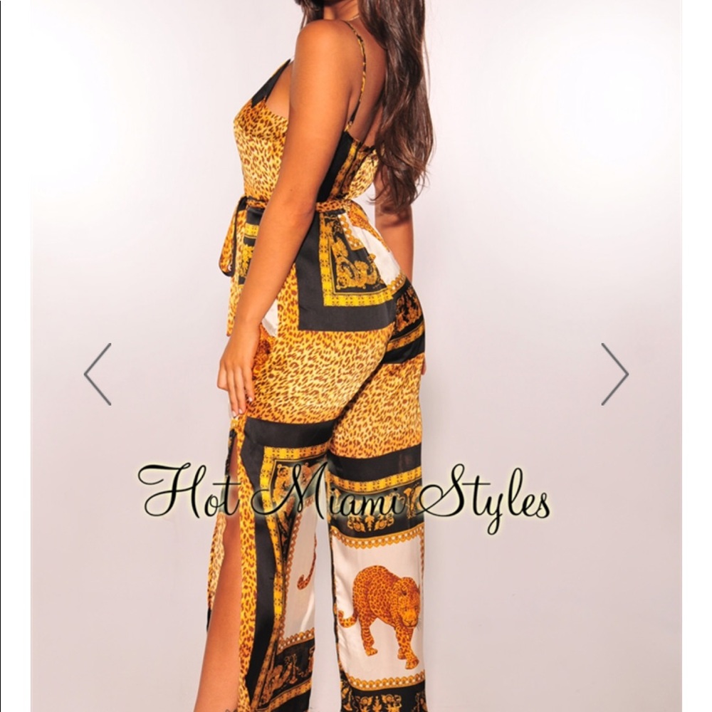 BRAND NEW W/ TAGS Jumpsuit from Hot Miami Styles - Picture 3 of 3